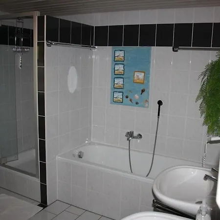 Semesterbostad Hausener-hof Comfortable