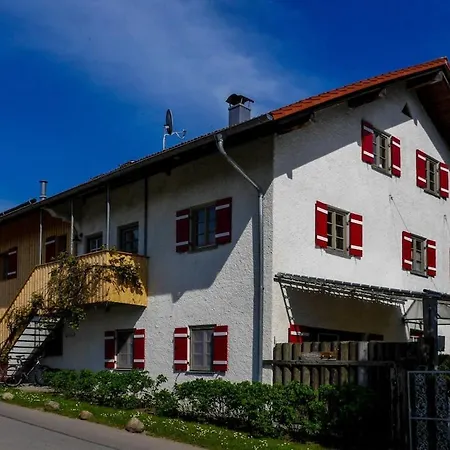 Semesterbostad Hausener-hof Comfortable Marktoberdorf